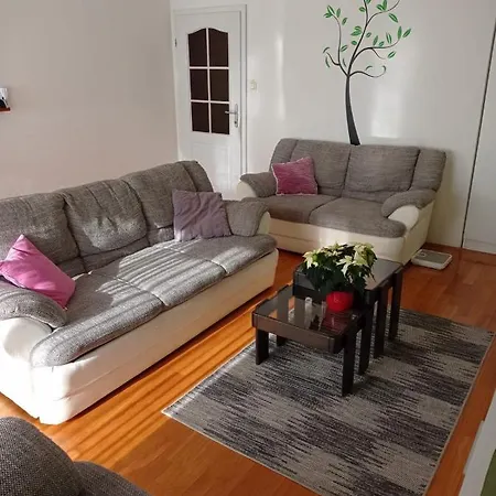 Apartman Luna *